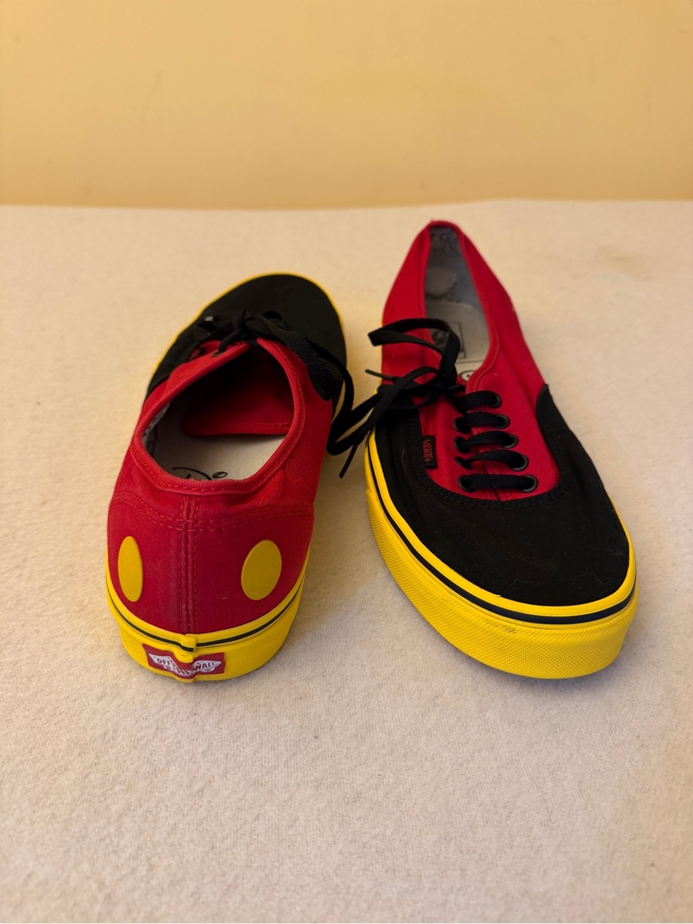 Vans x Disney Mickey Mouse Authentic Men 12 Red Black Yellow Shoes Rare